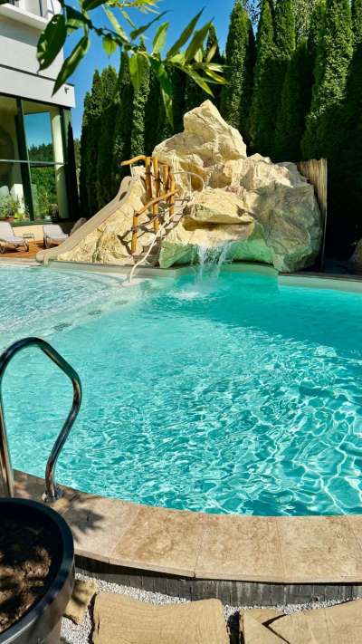 Venkovní relaxační bazén